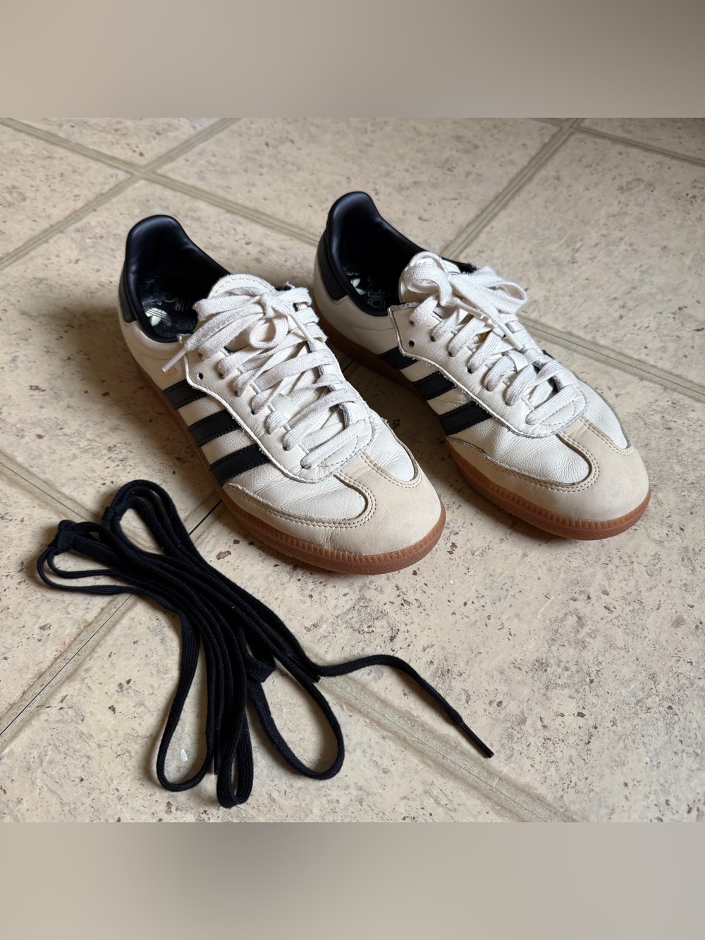 Adidas women’s Samba OG Shoes